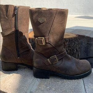 garnet motorcycle boots